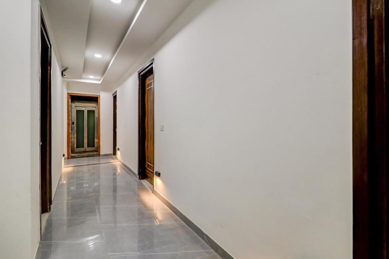 Oyo Flagship 80318 Hotel Sai Plaza Near Indira Gandhi International Airport 뉴델리 외부 사진
